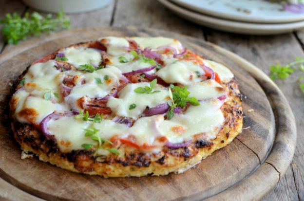 Cauliflower crust pizza