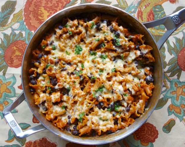 Chicken enchilada skillet
