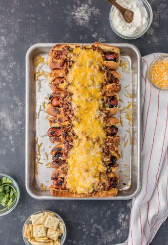 Chili dogs