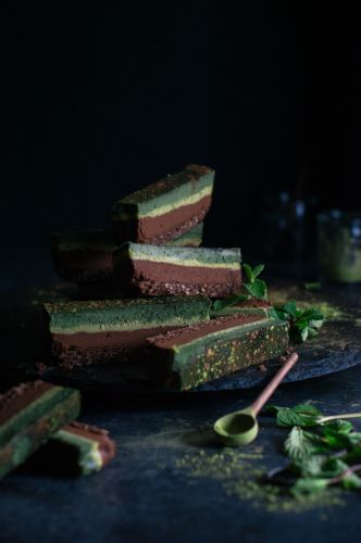 Chocolate Superfood Matcha Mint Slice