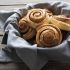 How to make delicious cinnamon rolls