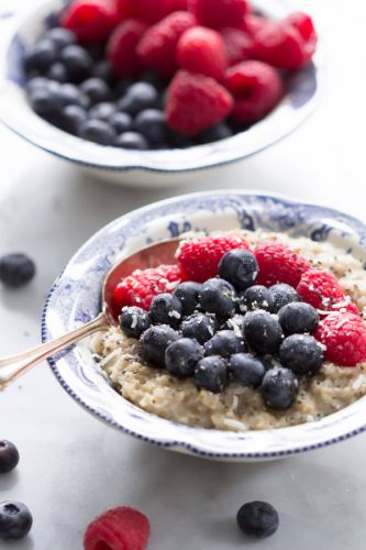 Coconut Berries Oatmeal