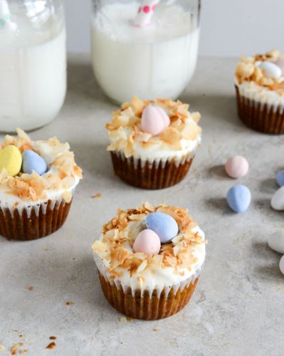 Coconut cream cheese frosting
