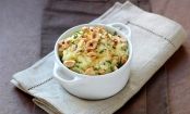 How to make mashed potatoes with a crunchy hazelnut topping