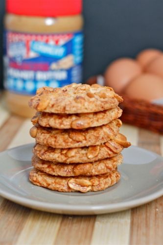 Crispy Flourless Peanut Cookies