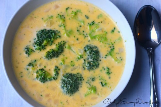 5 ingredient broccoli cheese soup