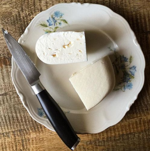 Akkawi - MIDDLE EAST