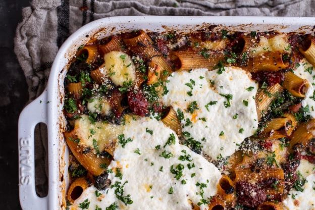 Four Cheese Drunken Sun-Dried Tomato And Spinach Pasta Bake