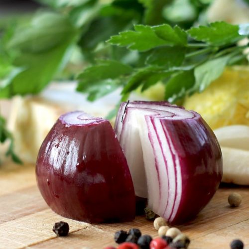 ESSENTIAL ONION TRICKS