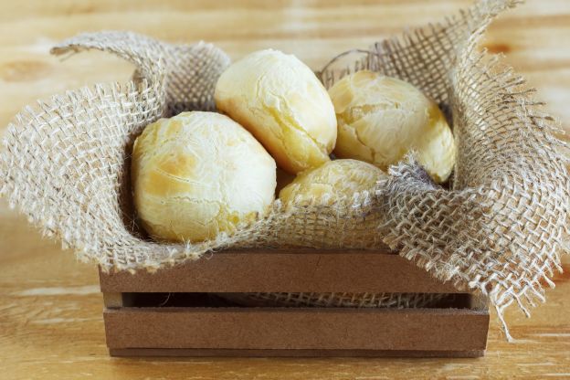 Dinner rolls