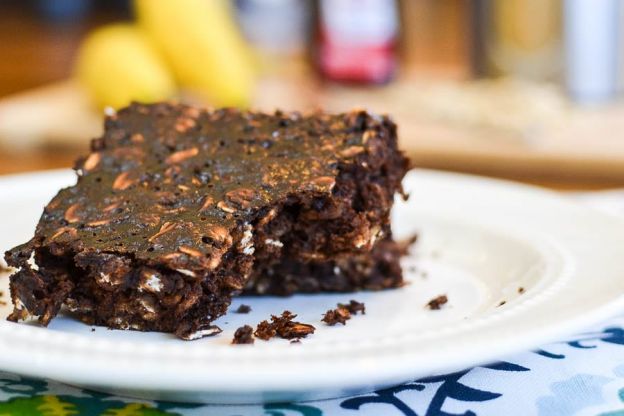 Cocoa-Banana Oat Bars