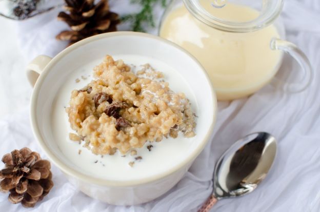 Eggnog Oatmeal