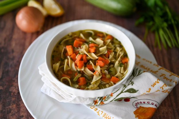 30-Minute Vegetable Noodle Soup