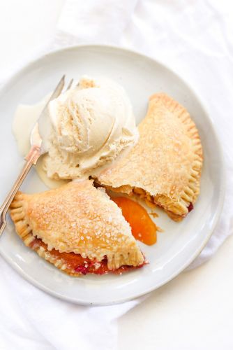 Raspberry Peach Hand Pies