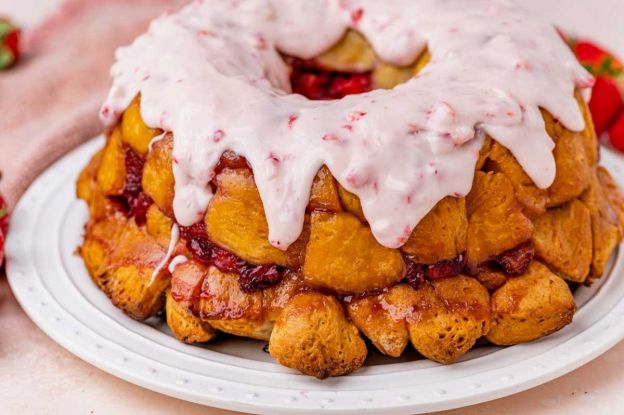 Strawberry Monkey Bread