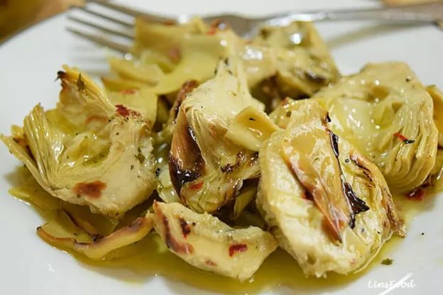 homemade marinated artichoke hearts