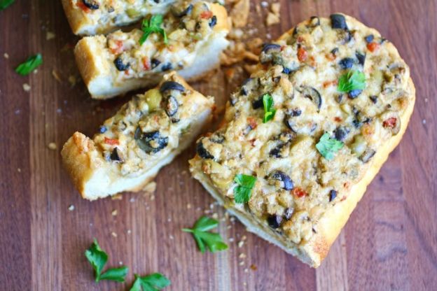 Easy Cheesy Olive Bread