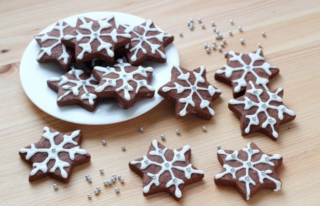 1. Baking Cookies with Undefined Edges