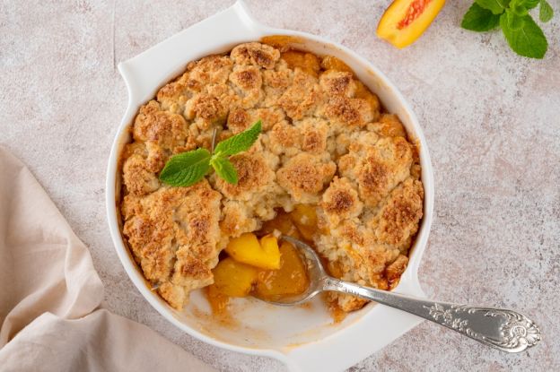Peach Crumble Pie
