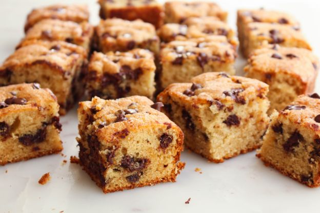 Chocolate Chip Snack Cake