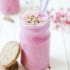 Fig and almond smoothie