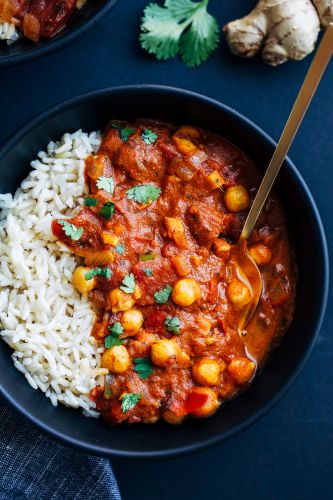 One-Pot Chickpea Tikka Masala