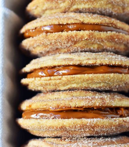 Dulce de Leche Cinnamon Cookie Sandwiches
