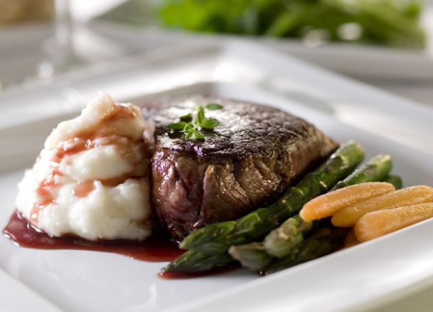 Mustard and Thyme Red Wine Pan Sauce