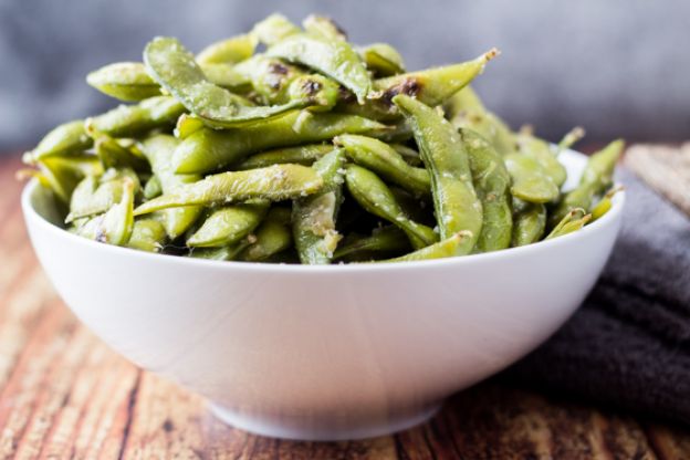 Garlic and Ginger Edamame Beans