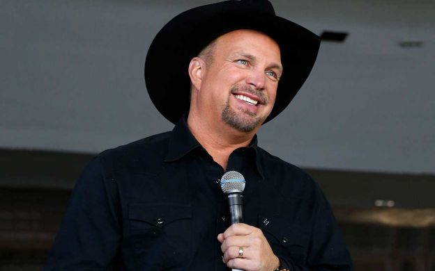 Garth Brooks – Worth $150 Million