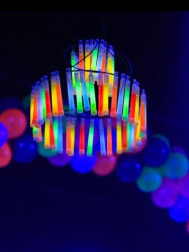 Make a glowstick chandelier