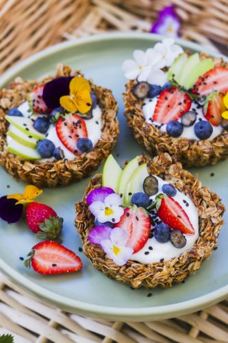 Granola Breakfast Tarts