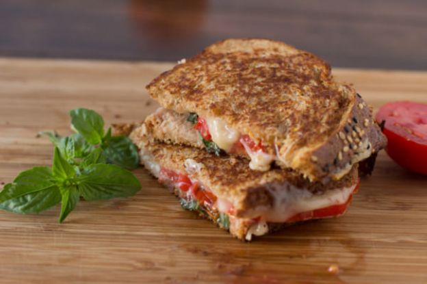 Grilled Cheese with Havarti, Tomato, and Basil