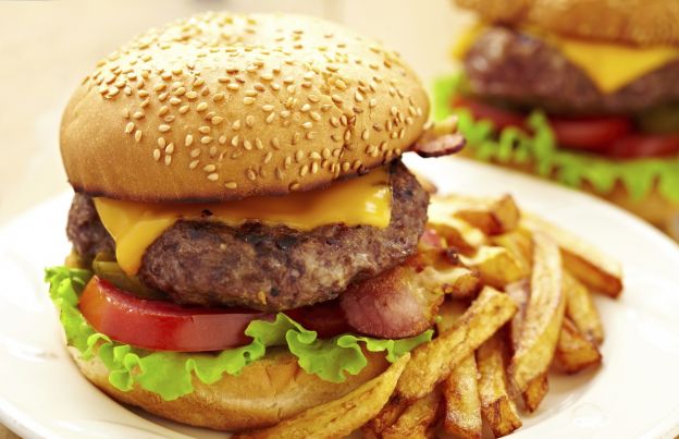 Classic cheeseburger