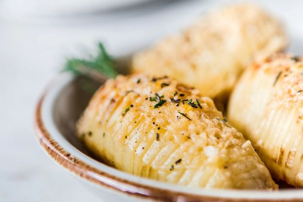 Hasselback Potatoes with Garlic and Herb Butter