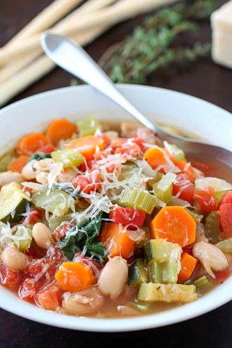 Healthy Tuscan Vegetable Soup