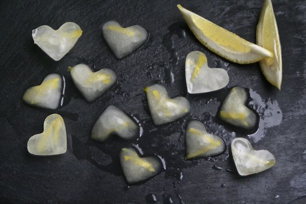 Lemon heart ice cubes
