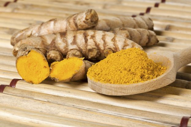 10 HOT foods to get you in the mood for Valentine's day!