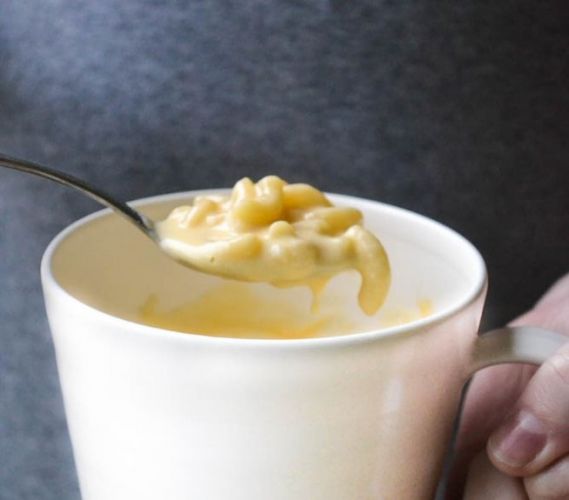 Instant Microwave Macaroni and Cheese in a Mug