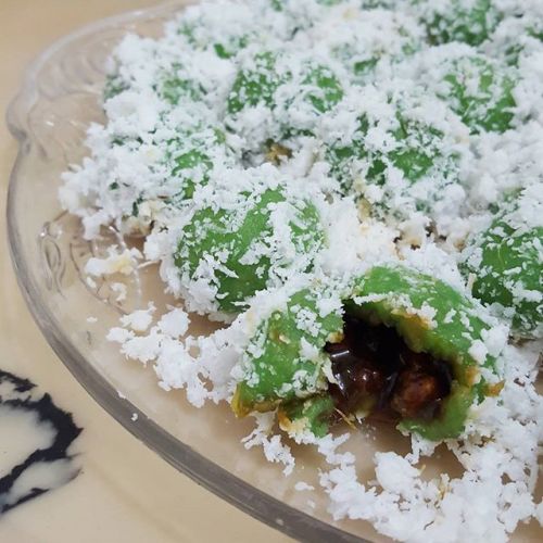 Kue Klepon - Indonesia