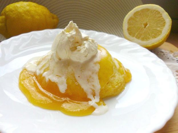Lemon sponge pudding