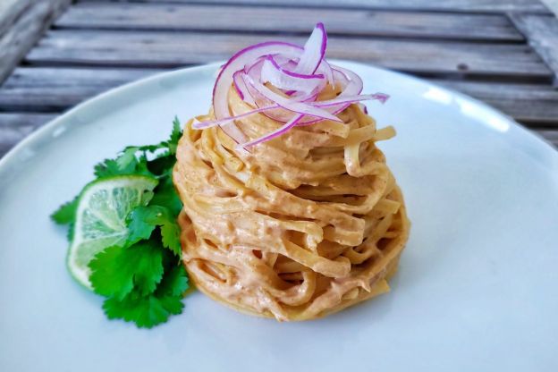 Linguine with Red Curry Cream Sauce