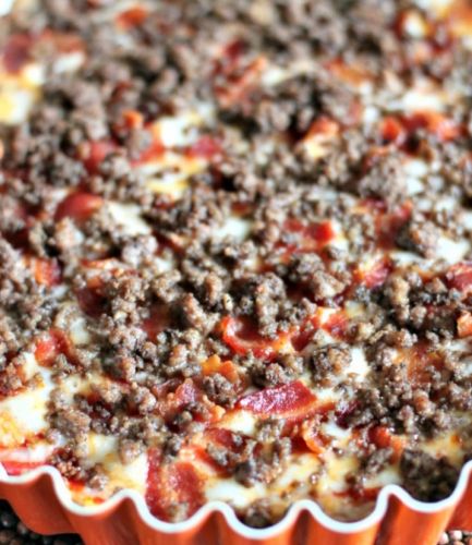 LOW CARB BACON & BISON PIZZA