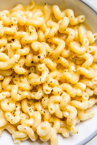 4-Ingredient Stovetop Macaroni and Cheese