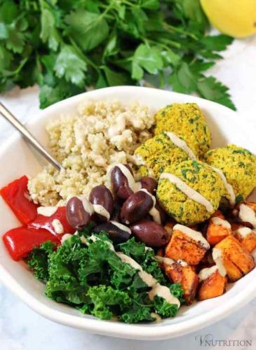 Mediterranean Bowl With Falafels And Hummus Dressing