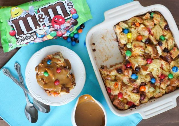Bread Pudding With M&M's Crispy And Dulche De Leche Sauce