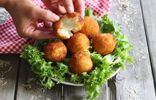 Deep-Fried Mozzarella Risotto Balls