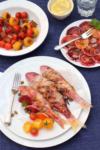 RED MULLET IN PANCETTA WITH ORANGE & CAPER SALAD