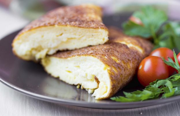 9 omelet hacks to up your breakfast game