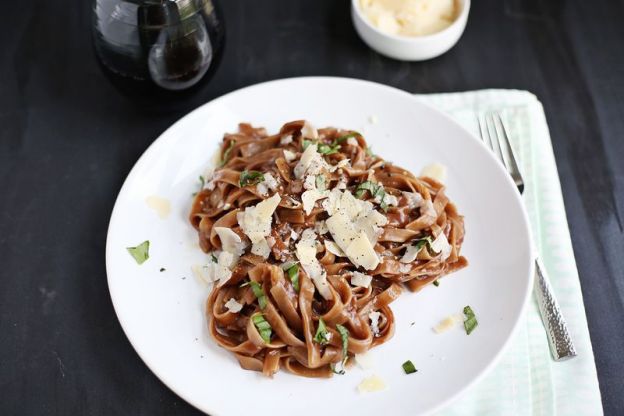 One Pot Red Wine Pasta